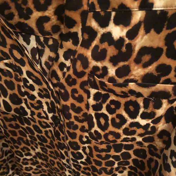 Leopard print roll tab long sleeve Portofino top - Picture 3 of 4